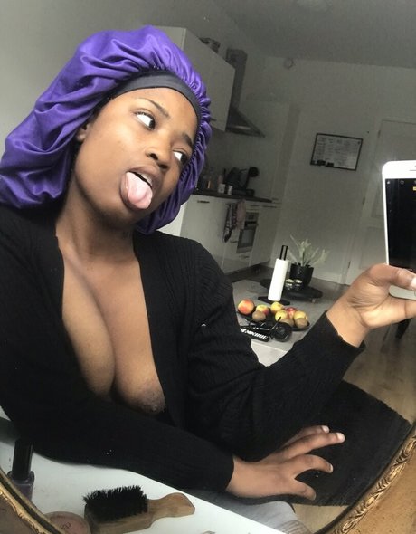 Mellaa Baby erwachsene beste fotos