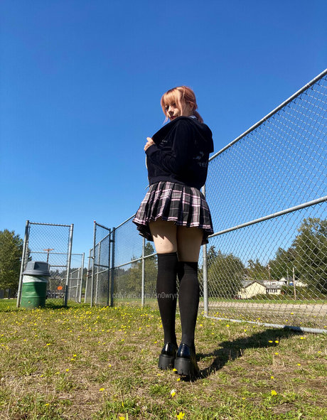 Sn0wryn model heiße fotos