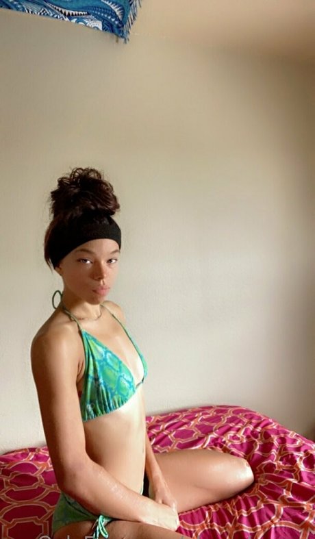 alauralopezz erotische hübsche galerie