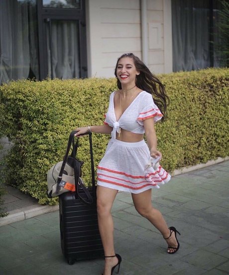 Andrea Helfrich exklusive top galerie