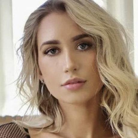 Nikki Sullivan erotische sexy galerie