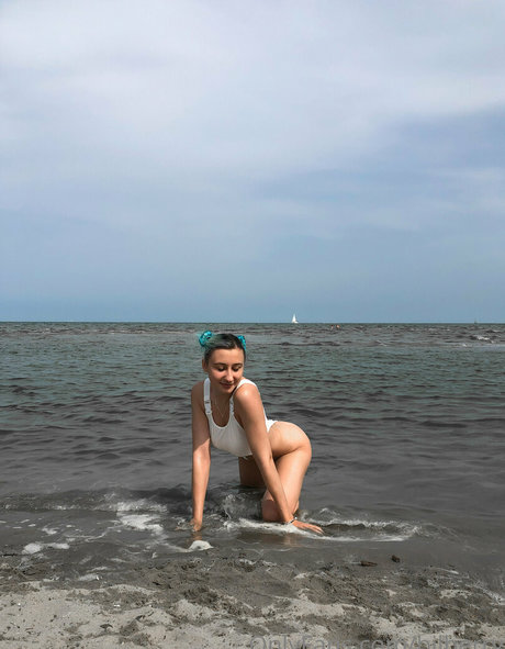 liloo moon kostenlose nackten archiv