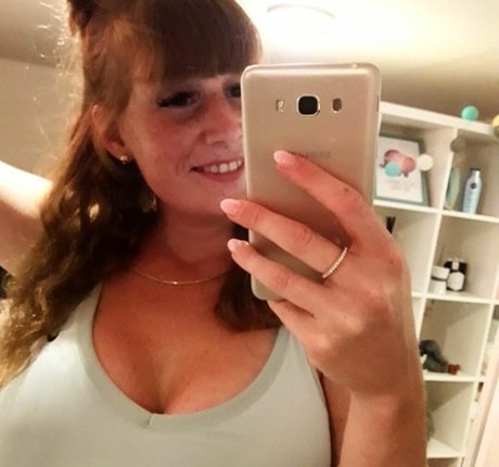 Jojo Kiss nackt pornografische foto