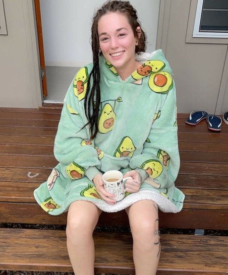 Skye Sharp model erotische foto