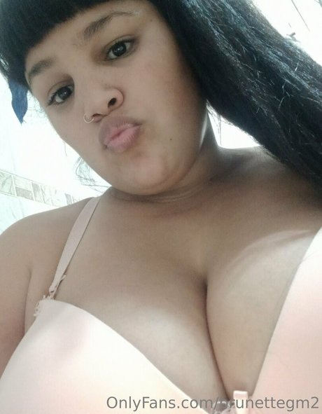 brunettegm2 model nackt galerie