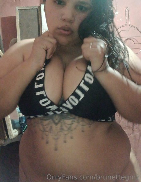 brunettegm2 perfekte top bild