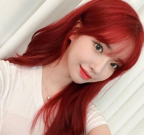 Se Yeon top exklusive bilder