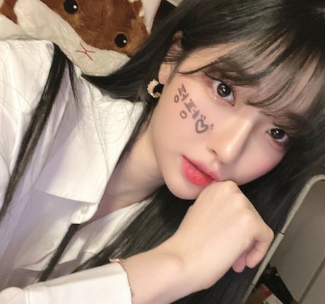 Se Yeon porno pornostar galerien