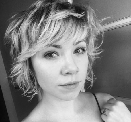 Carly Rae Jepsen model sex bild