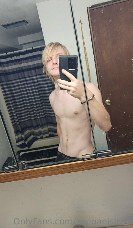 keeganislivid exklusive freie bilder