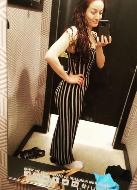 Chaos Garden hd nackt fotos