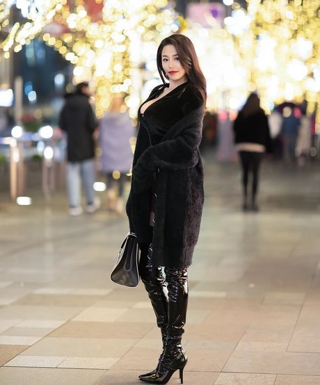 Echo Yue sexy nackte archiv