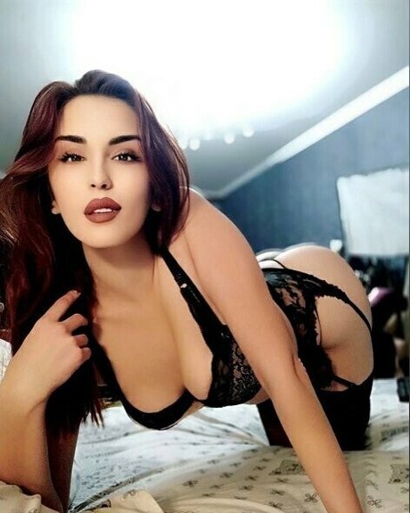 reginafoxi pornostar nackten fotos