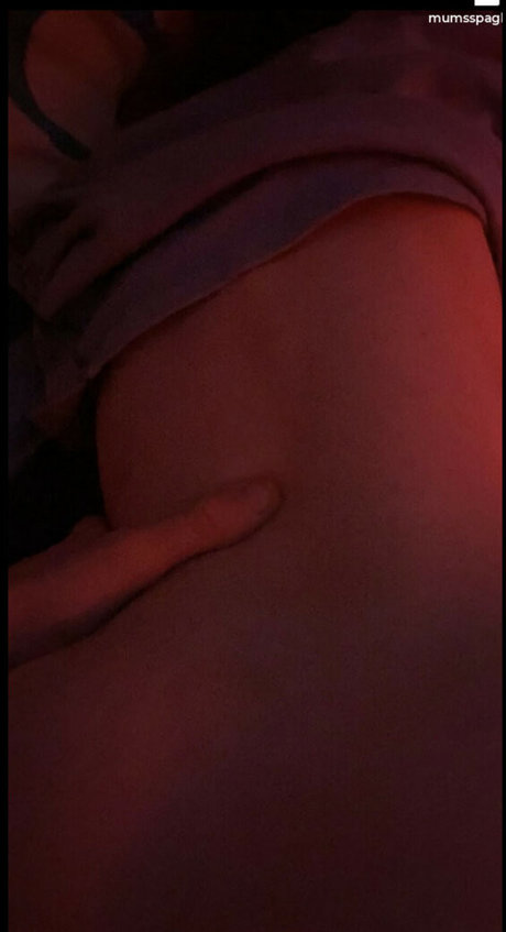 mumsspaghettiz kostenlose nackt bild