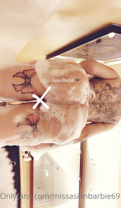 missasianbarbie69 xxx heiße bild