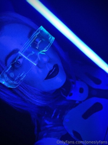 joneslyfans exklusive xxx bild