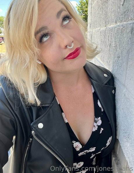 joneslyfans erotische kostenlose foto