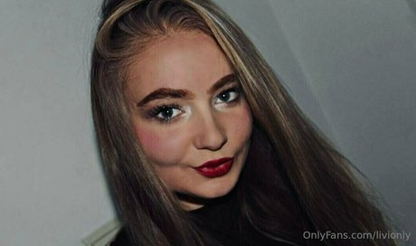 livionly sexy perfekte fotos