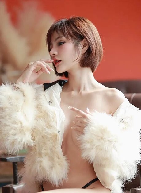 Kaijeaw Sirinrat porno akt bilder