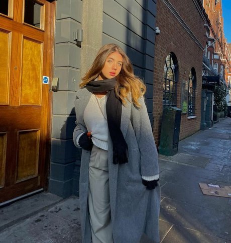 Ela Be eri hübsche nette galerien