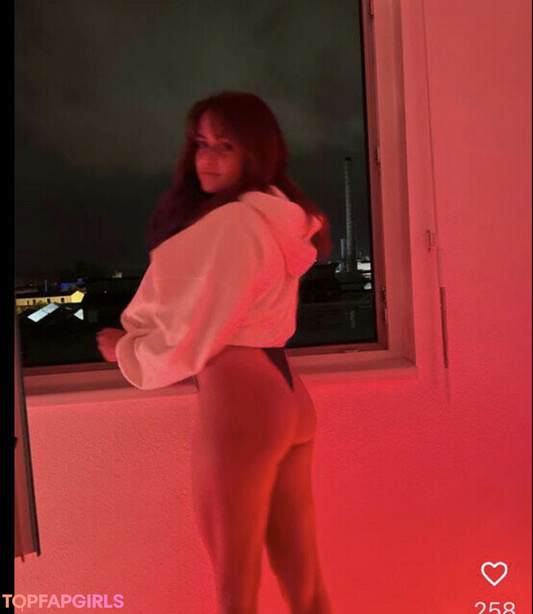 Charlotte Haffner sexy nackten foto