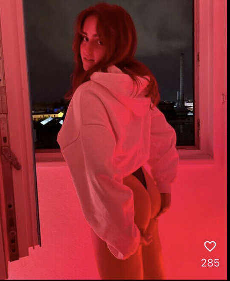 Charlotte Haffner heiße nackten bilder