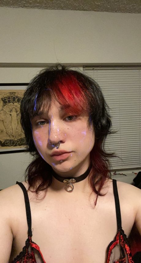 _LUXEFER catboy slave_ schauspielerin exklusive galerie