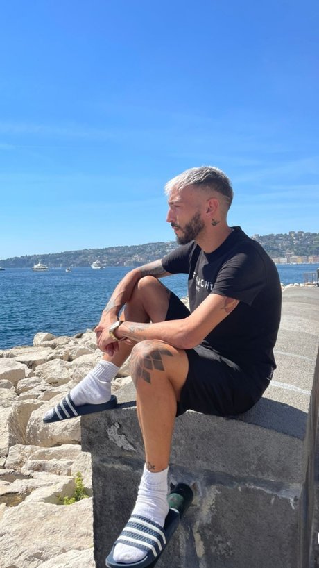 CArroZZONE heiße freie galerie