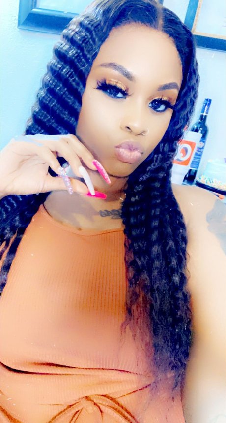 iiambuttaflyy Bilder