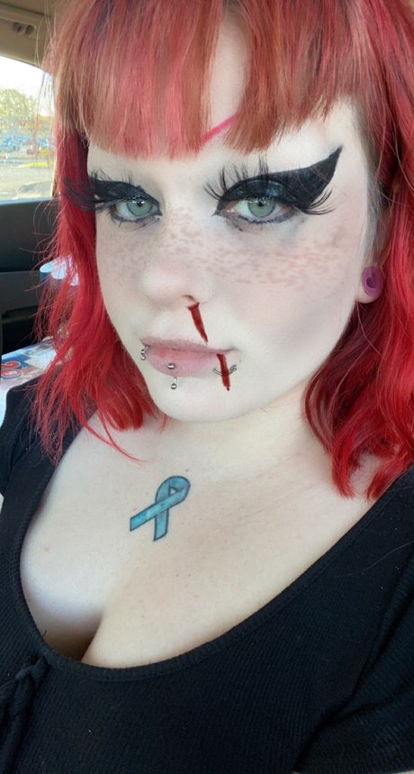 Indicaa Devine schauspielerin porno galerie