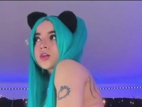 Valentina Milan exklusive kostenlose foto