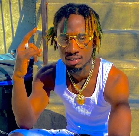 Shammy exklusive akt fotos