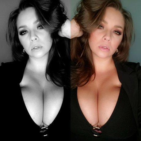 Sassysiren heiße schöne bild