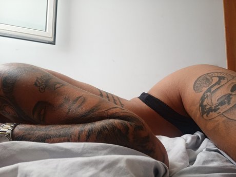 Morenita Bombon_ hd pornographische bilder