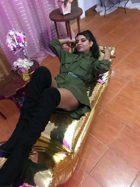 Yusneily kostenlose nackten bilder