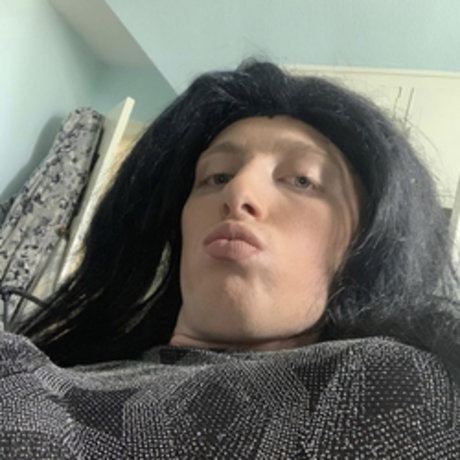 Georgina Ball erwachsene nackte bilder