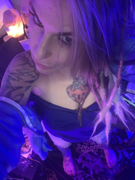 Sativaflowrr pornostar nette archiv