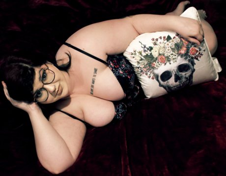 Serrible beste erotische galerie