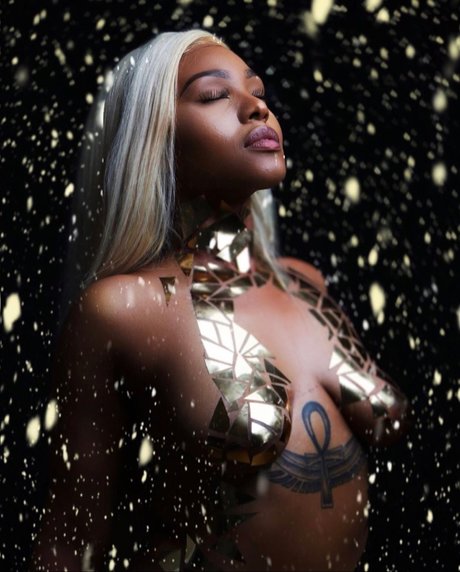 Saged Pussy sexy kunst fotos