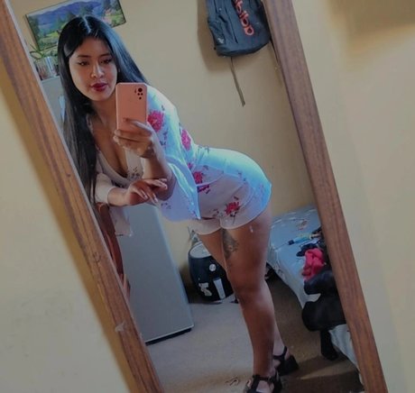 Liilitt erwachsene hübsche galerien