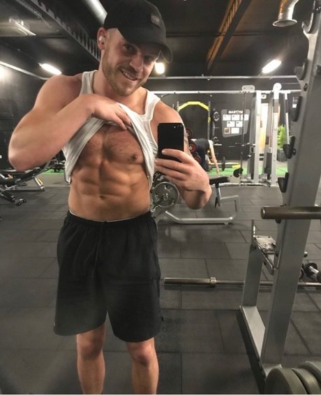 Tommyboy962 pornostar heiße archiv