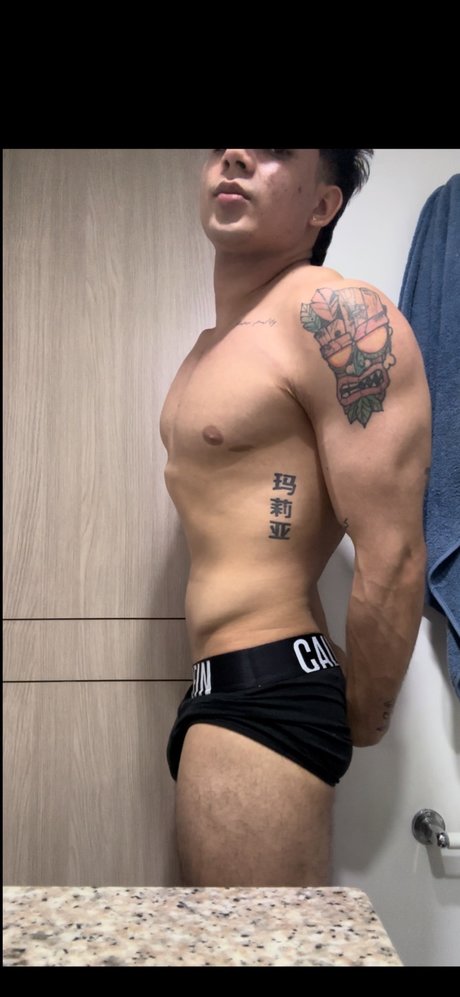 Christopher sanchez garcia xxx nackt bilder