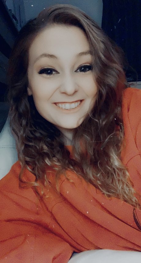 Britttaaannnyyy erwachsene freie bild