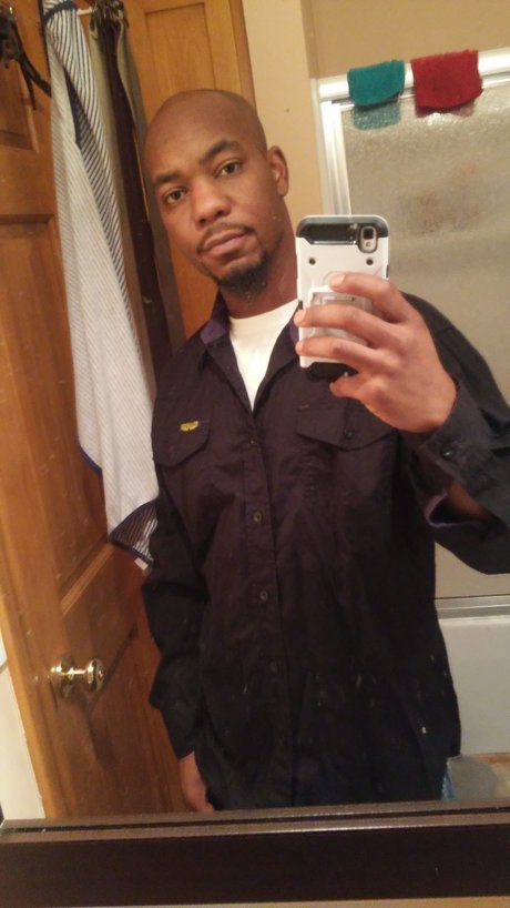 L Aye nacktheit nette bilder