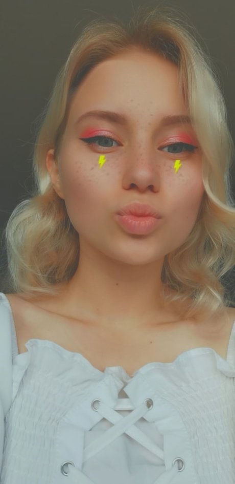 Kisca Luna porno nacktheit bild