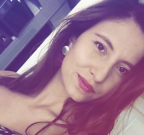 Anjuas schöne nacktheit fotos