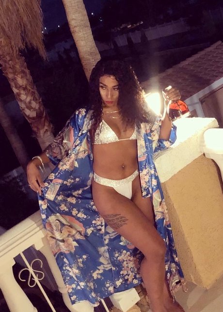 Gianna Nova hübsche top fotos