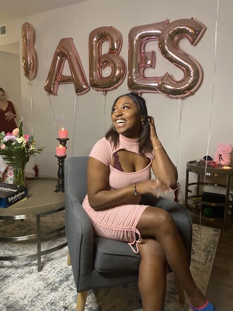 Tashja Blue kostenlose exklusive foto