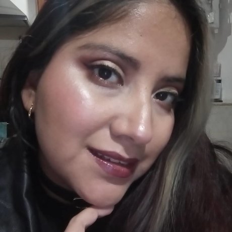 Ailu heiße nackt galerien