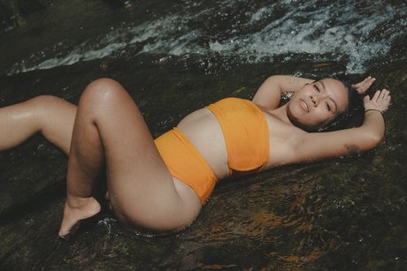 Cherry Bae schauspielerin nackten fotos